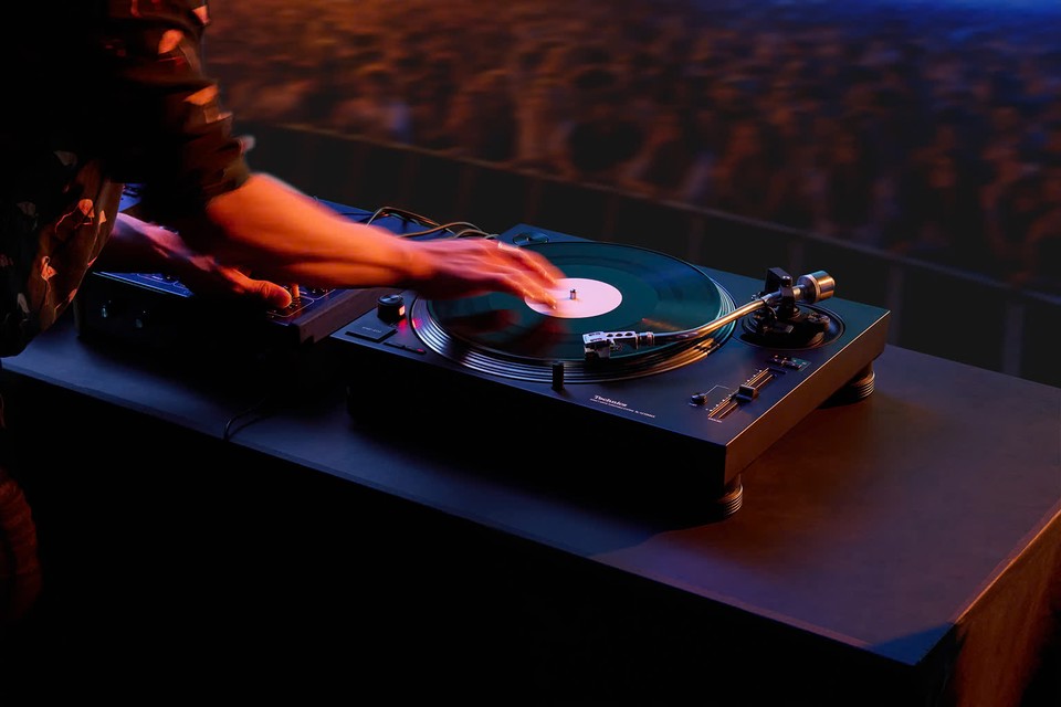 Technics SL-1210MKX Pladespiller (Sort)