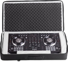 UDG Urbanite MIDI Controller Sleeve XL Black