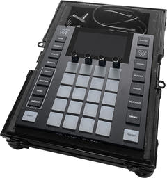 UDG Ultimate Flight Case Wolfmix W1 MK3 Sort