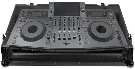 UDG Ultimate Flight Case Pioneer Opus-Quad Sort Plus (W)