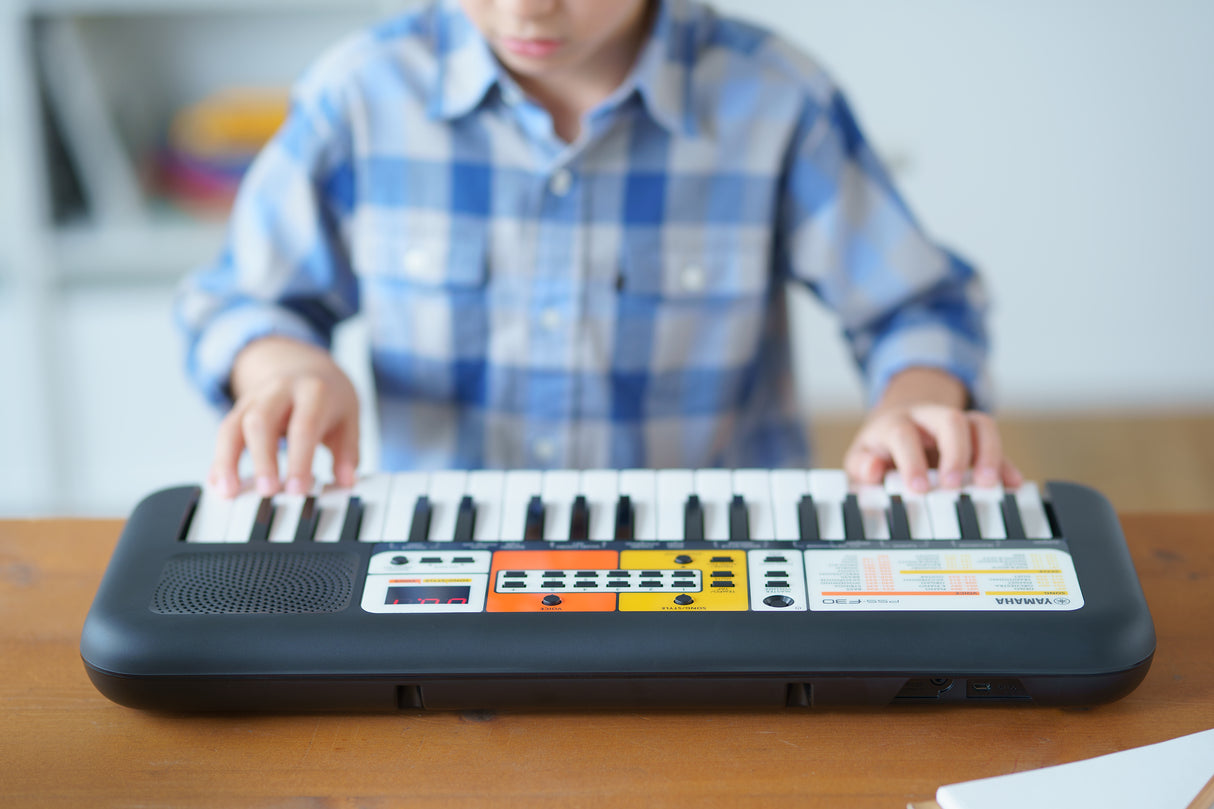 Yamaha PSS-F30 Børne Keyboard (Sort)