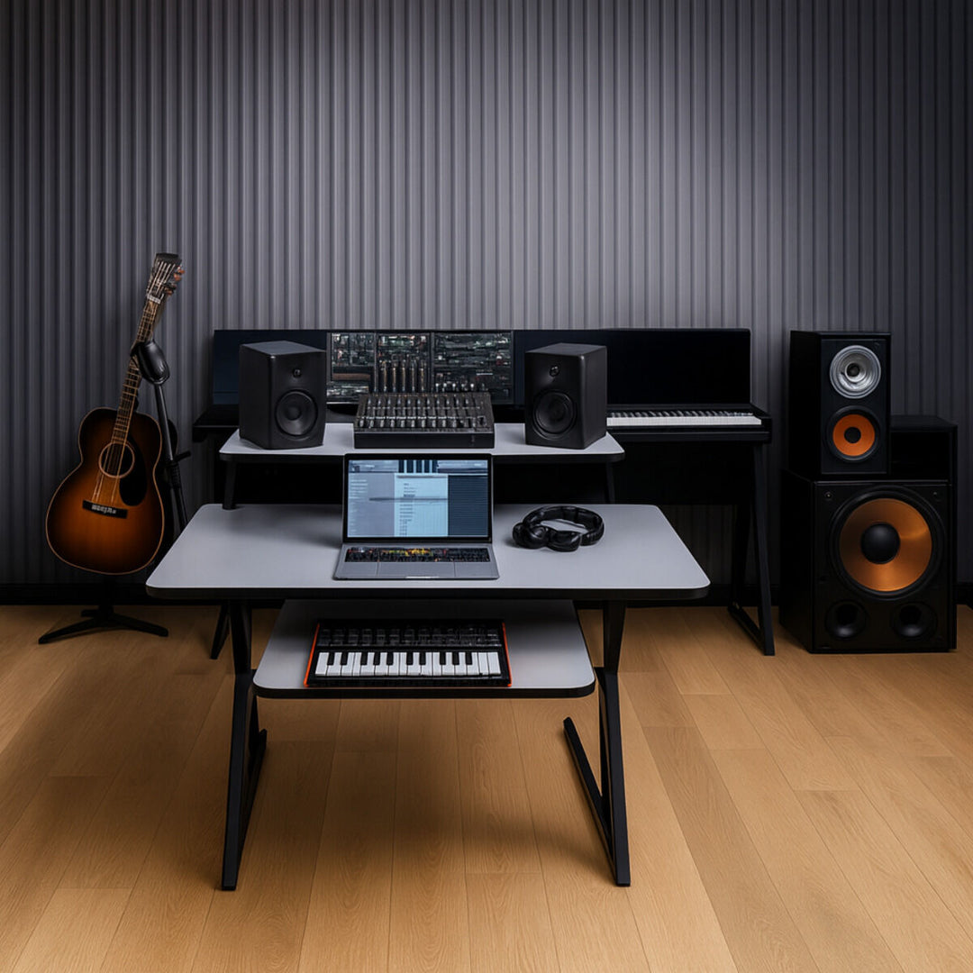 Studiebord med hylder og udtræk til keyboard (120 cm)