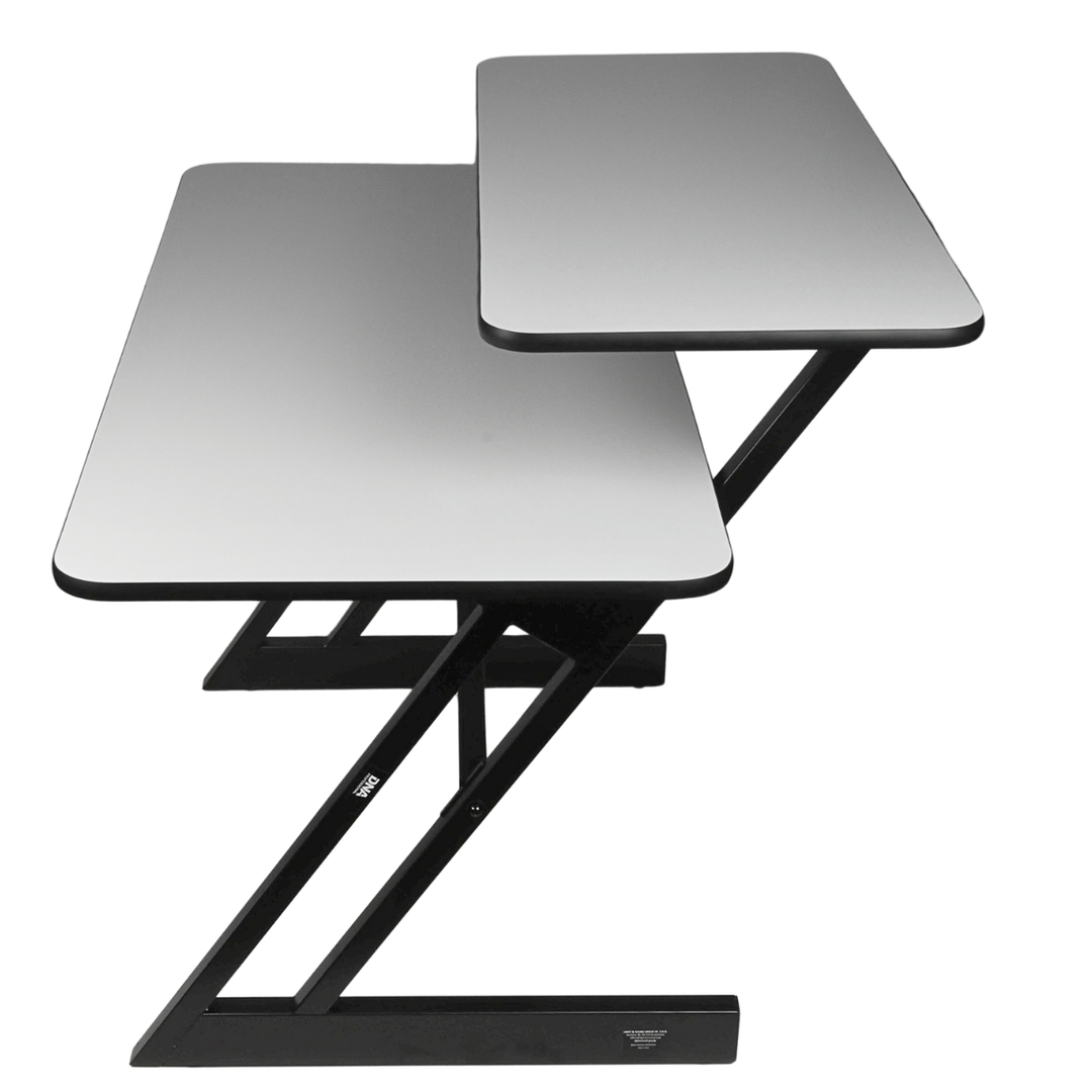 Studiebord med hylder og udtræk til keyboard (120 cm)