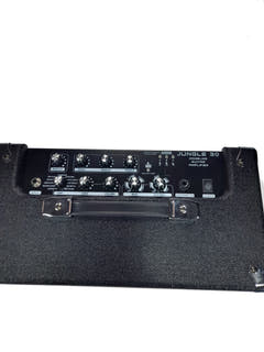 DEMOVARE - Grooveland 30 Modeling Guitarforstærker (30 watt, indbyggede effekter)