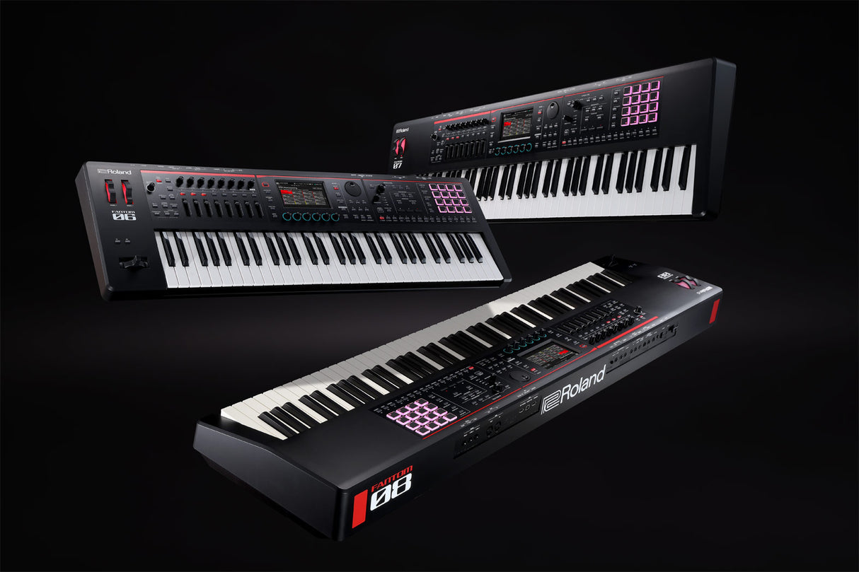 Roland Fantom-07 76 Synthesizer (Sort)