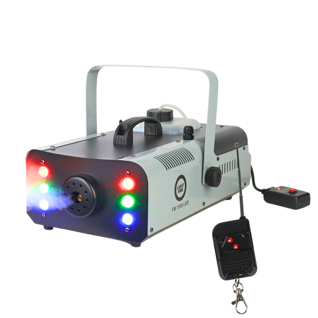 Light4Me FM 1500 LED Røgmaskine 1500W med RGB LED