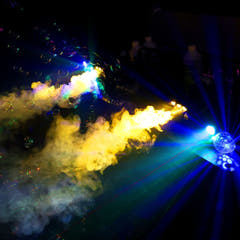 Light4Me GIG SET 2 Festpakke – Røgmaskine, Boblemaskine & 4-i-1 Lyseffekt