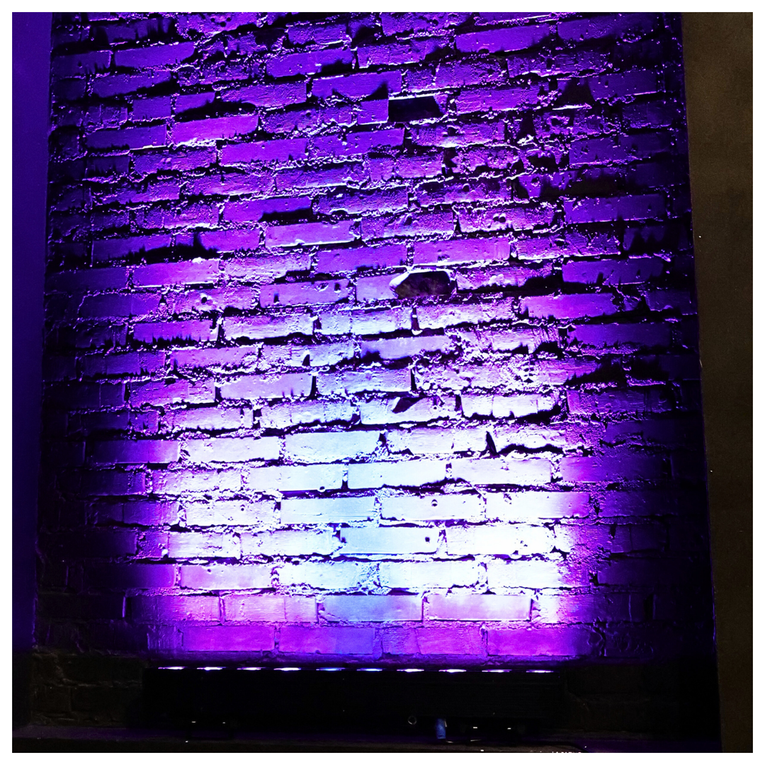 Light4Me PIXEL 1020 RGBA LED Bar 10x20W