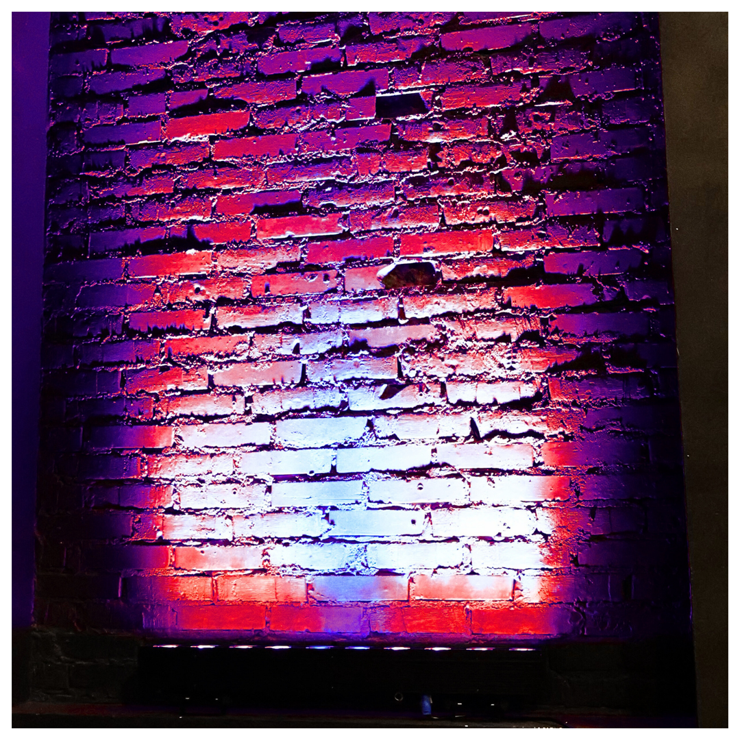 Light4Me PIXEL 1020 RGBA LED Bar 10x20W