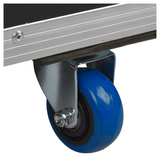 Light4me flightcase til 2 x Zoom Wash 19X15