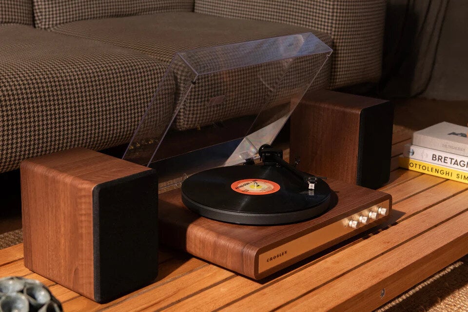 Crosley C65 pladespiller med højttalere, Valnød