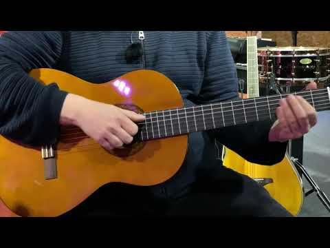 Yamaha C40II Klassisk Spansk Guitar Startpakke (Sort)